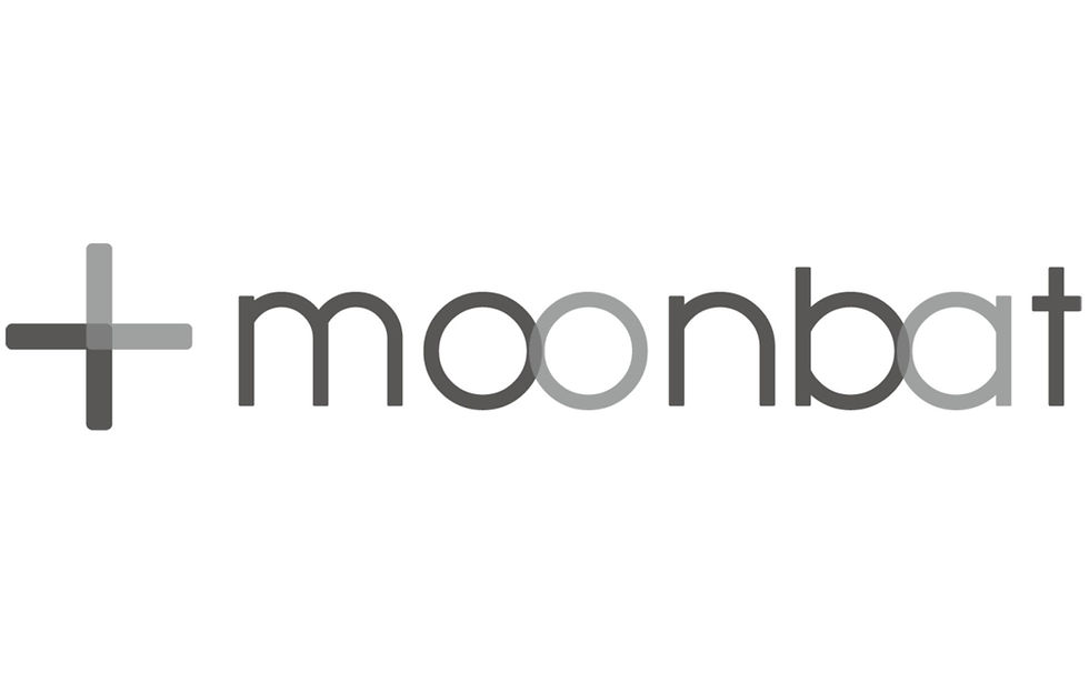 プラスムーンバット